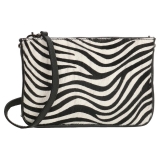 Čierno-biela kožená listová kabelka „Zebras“