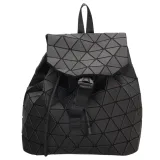 Čierny extravagantný vintage ruksak „Pyramid“